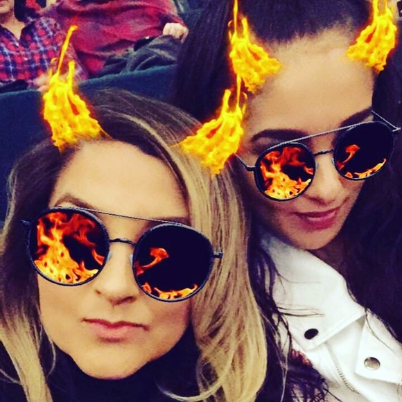 Meet your Posher, Coco - Picture 5 of 8